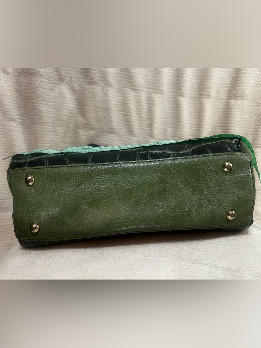 MKF Collection Vegan Leather Faux Croc Embossed Green Satchel Tote EUC - Picture 9 of 14